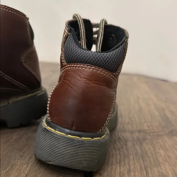 Brown Leather Lace-Up Boots - Picture 6 of 7